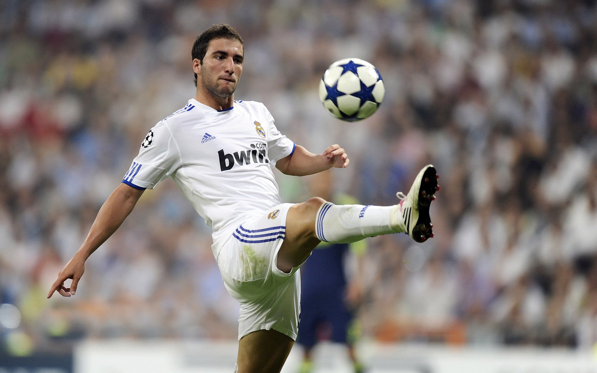 巅峰对决！扣篮大赛惊艳全场<a href=