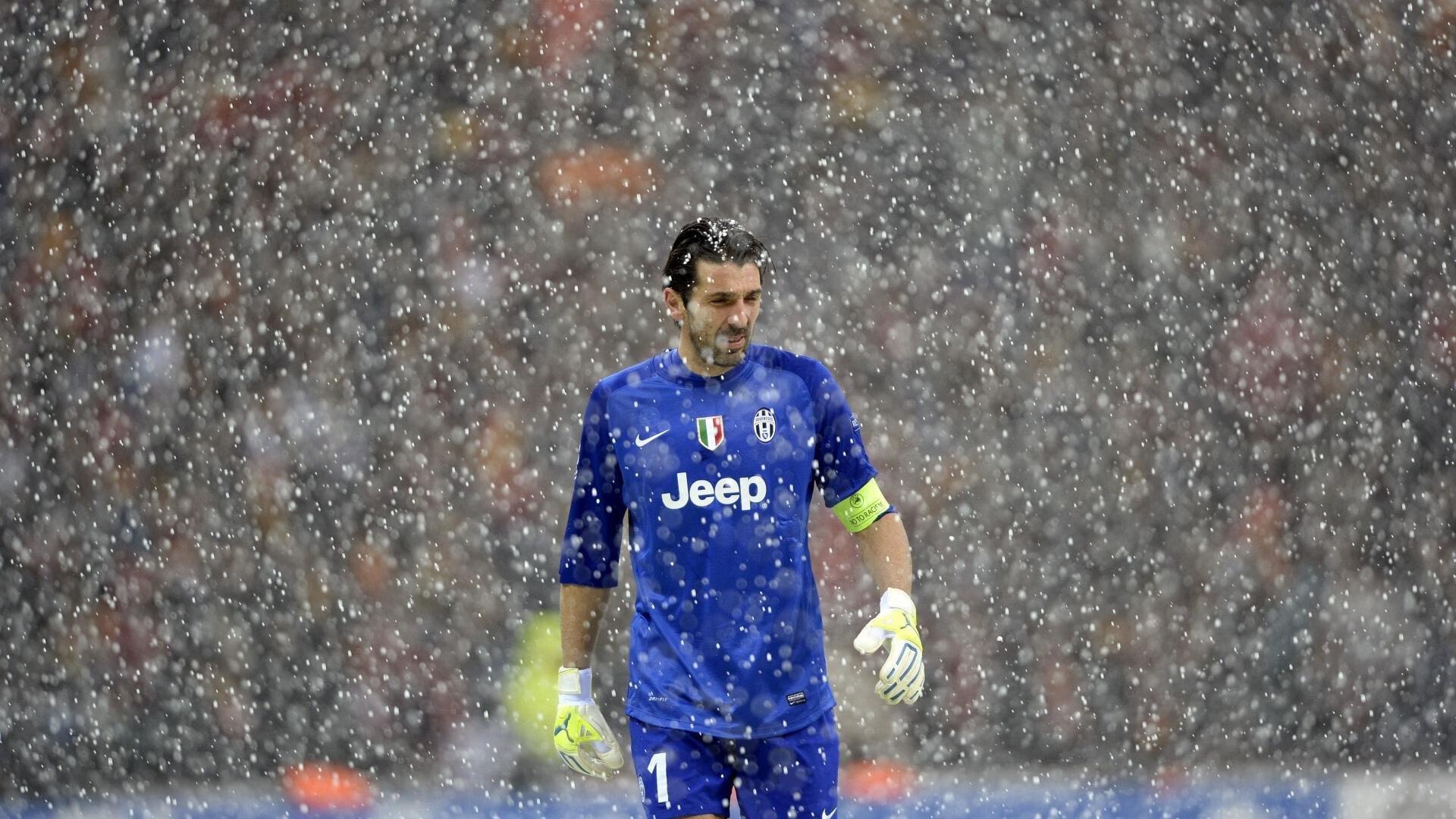 三狮军团稳健过关，赖斯破门马杜埃凯造乌龙，英格兰客场两球轻取安道尔