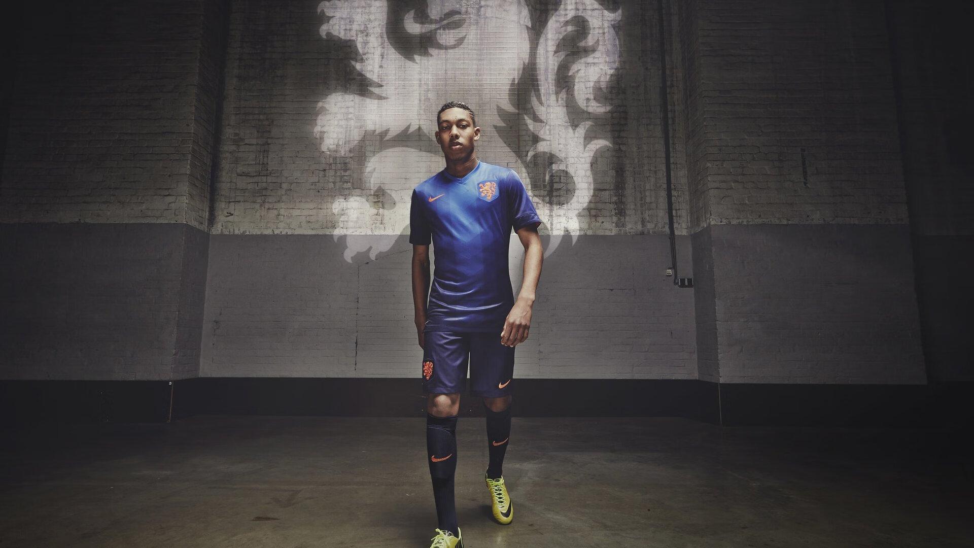 天空自由人季后赛狭路相逢 中国德比名号难掩赛场现实